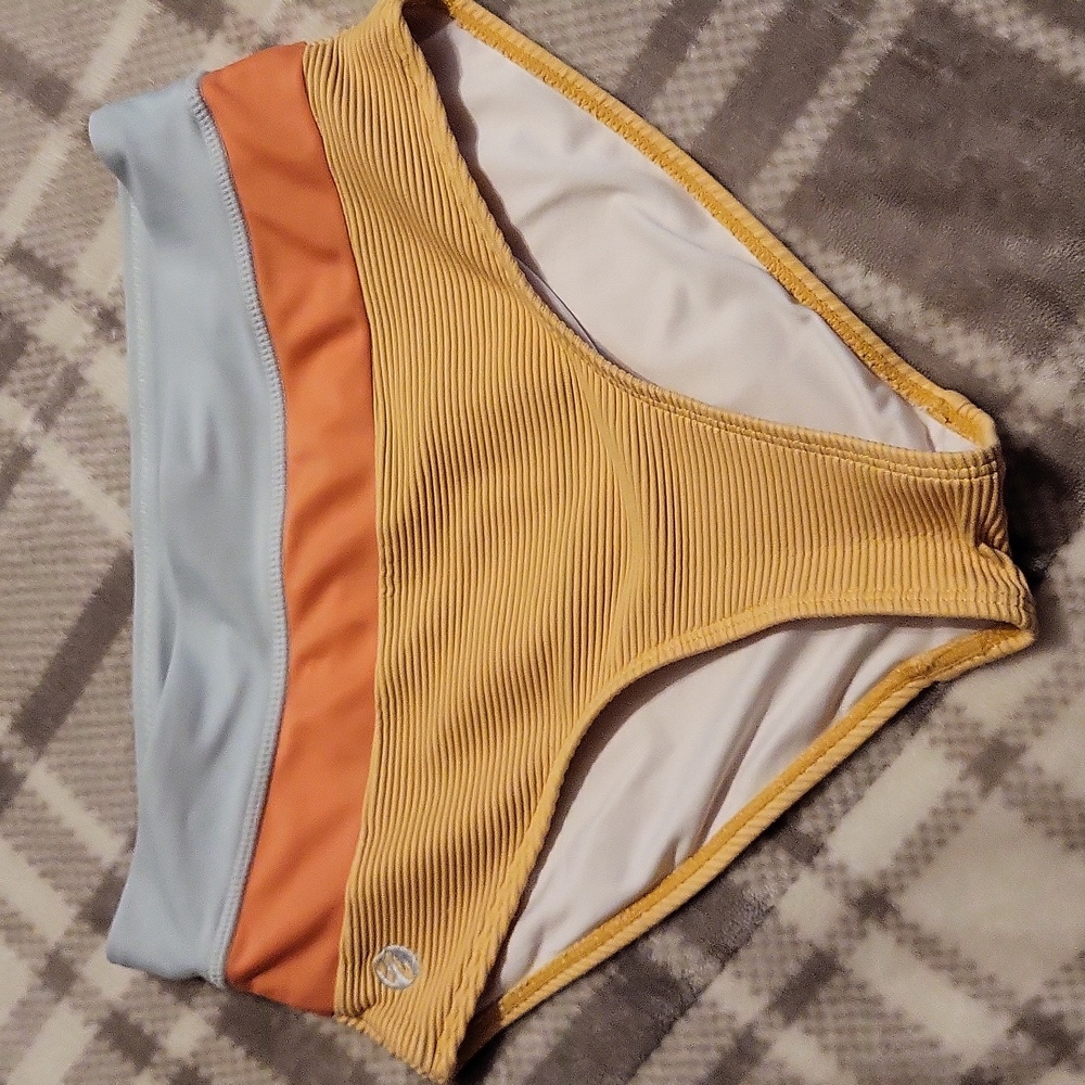 Nani Swimwear Yellow, Light Blue & Yellow High Waisted XS Bottoms